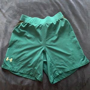 Green Under armour shorts